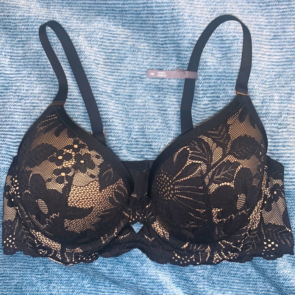 Black Lace Aerie Push Up Bra